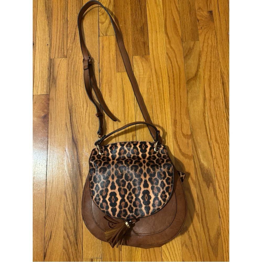 FRANCESCA’S | Leopard Print Satchel Bag